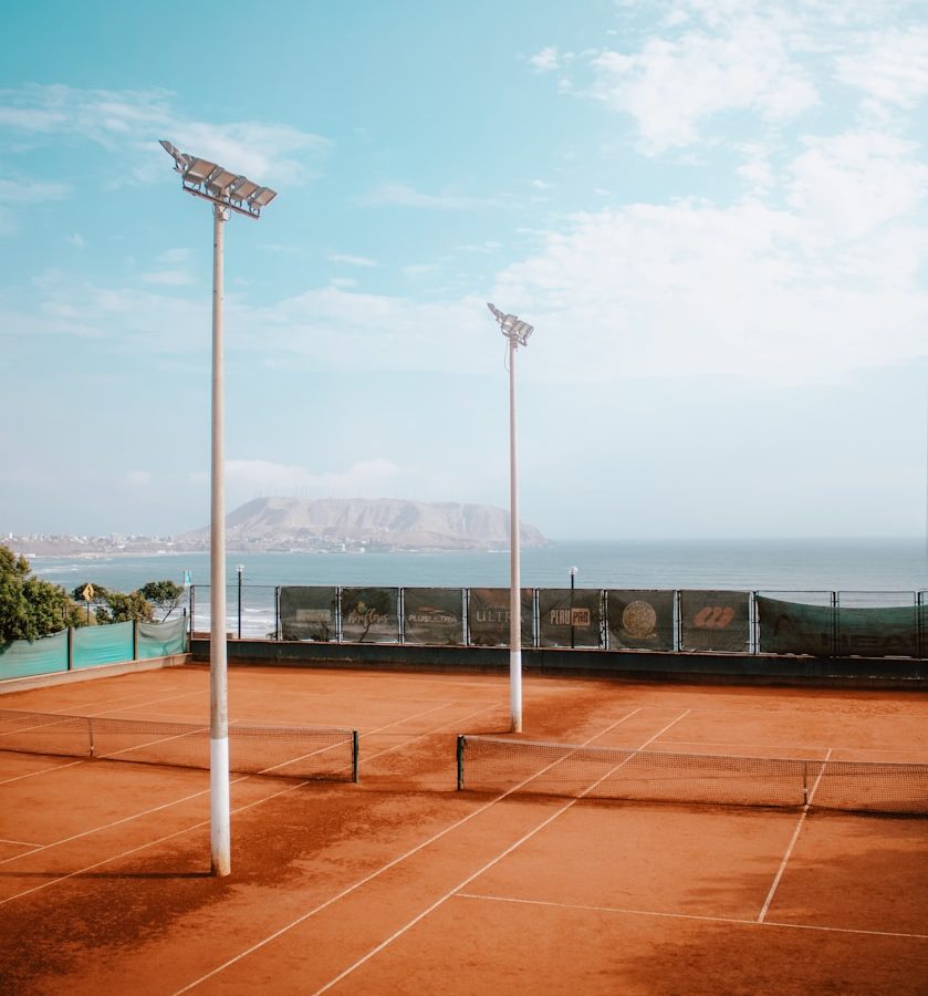 Pourquoi choisir un professionnel local pour la construction court de tennis à Nice pour les académies de tennis ?
