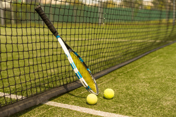 Une construction court de tennis à Avignon peut-elle conserver ses performances malgré une forte fréquentation ?